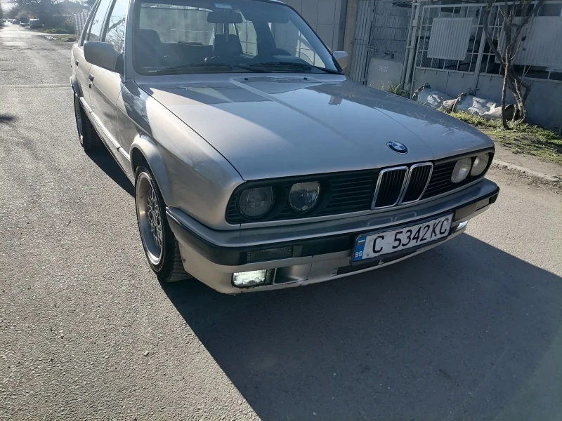 BMW 320, снимка 2 - Автомобили и джипове - 47760750