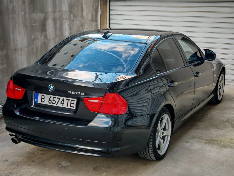 BMW 320 D* Facelift* , снимка 6 - Автомобили и джипове - 48604712