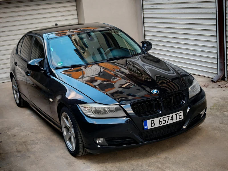 BMW 320 D* Facelift* , снимка 1 - Автомобили и джипове - 48604712