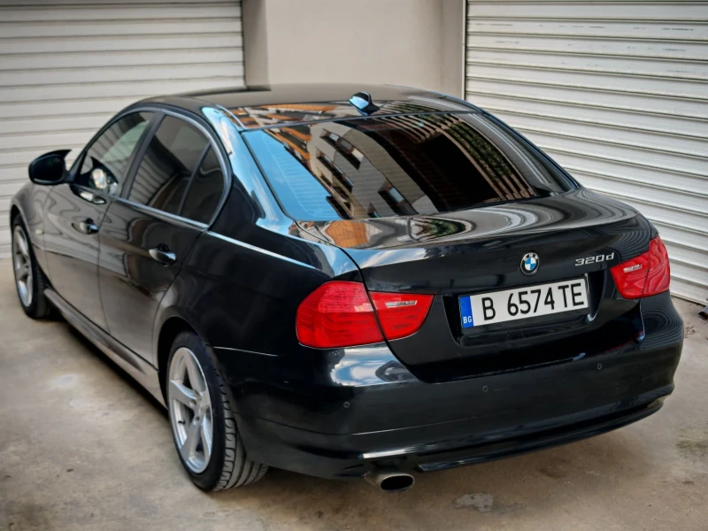 BMW 320 D* Facelift* , снимка 5 - Автомобили и джипове - 48604712