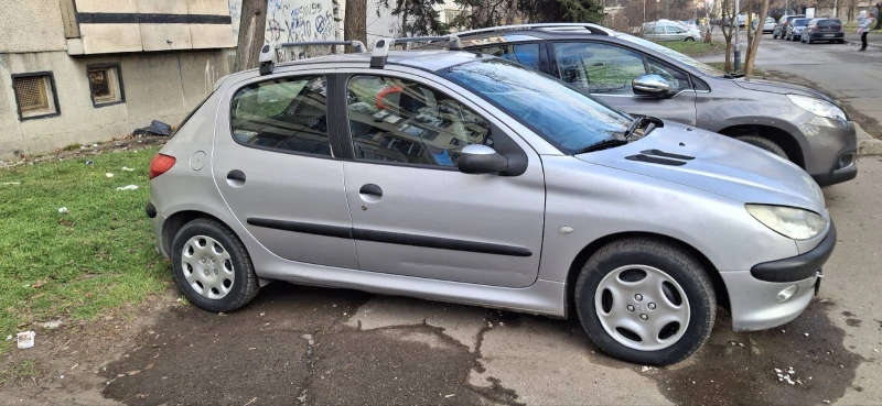 Peugeot 206 LPG, снимка 2 - Автомобили и джипове - 49131344