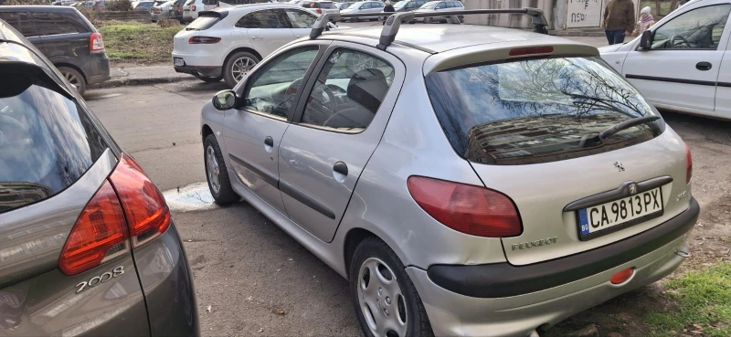 Peugeot 206 LPG, снимка 4 - Автомобили и джипове - 49131344