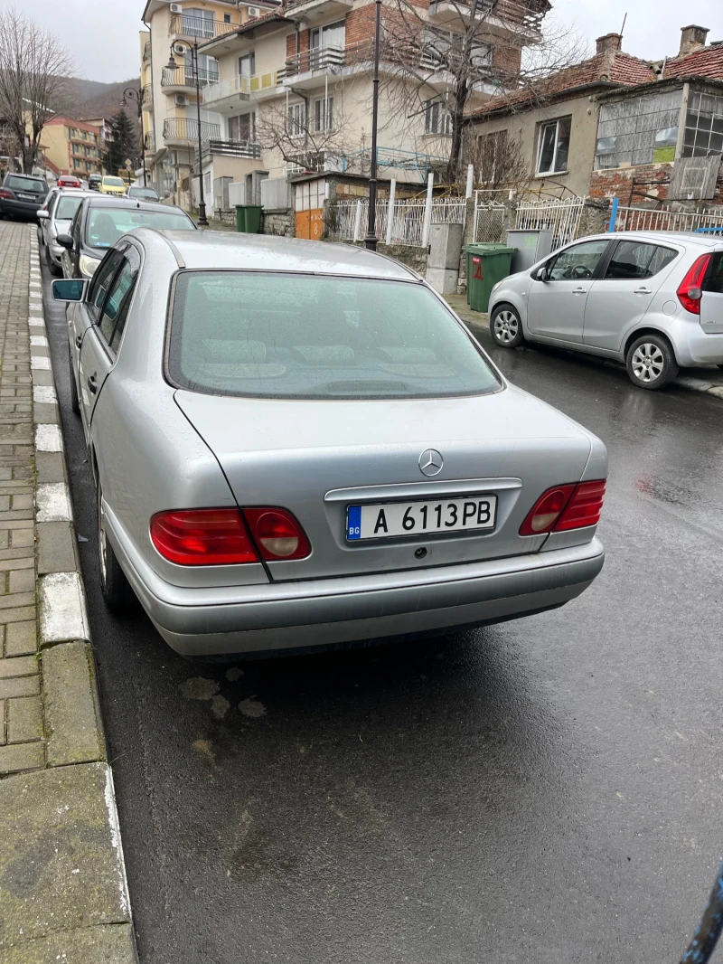 Mercedes-Benz 320, снимка 11 - Автомобили и джипове - 49172017