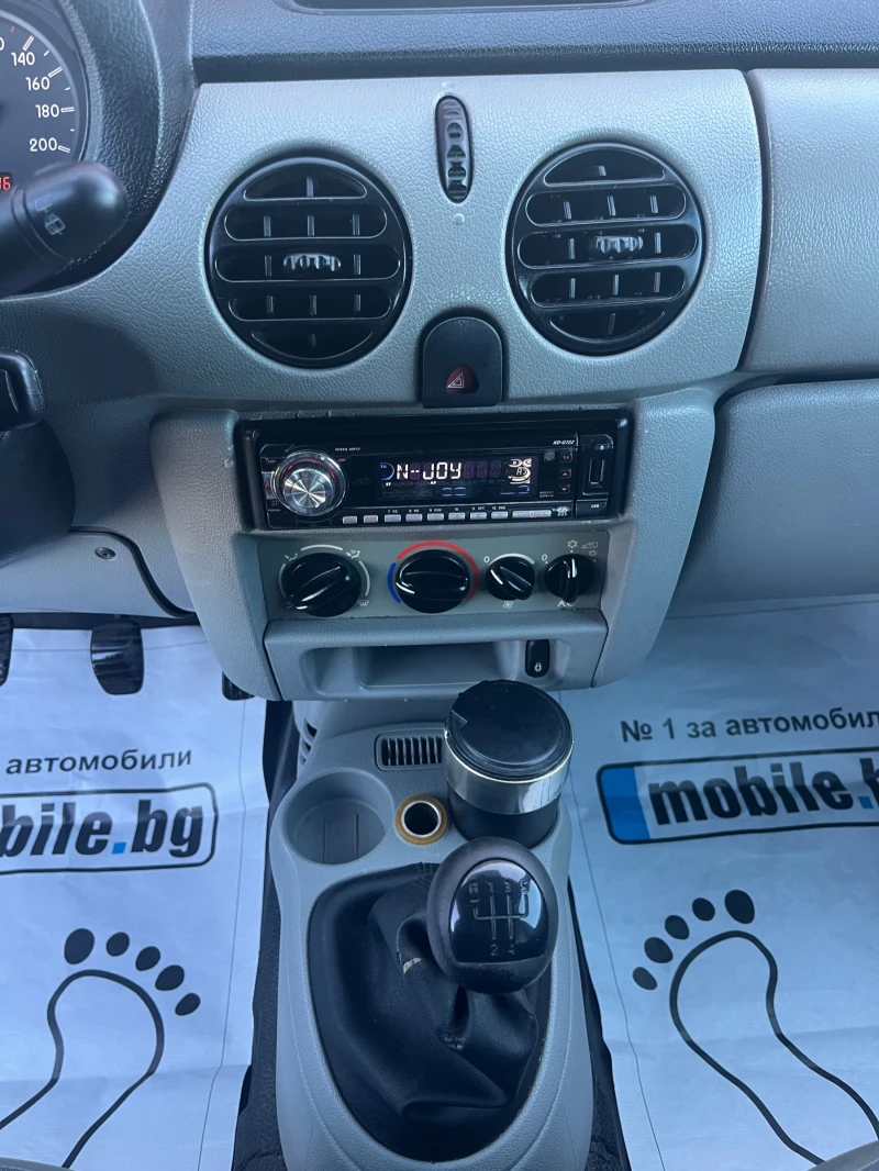 Renault Kangoo 1.5DCI, снимка 10 - Автомобили и джипове - 49589676