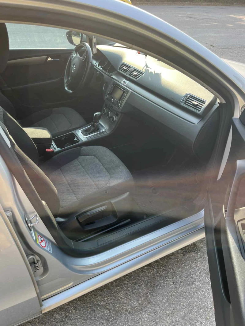 VW Passat B7, 1.4 Benzin , снимка 11 - Автомобили и джипове - 52829973