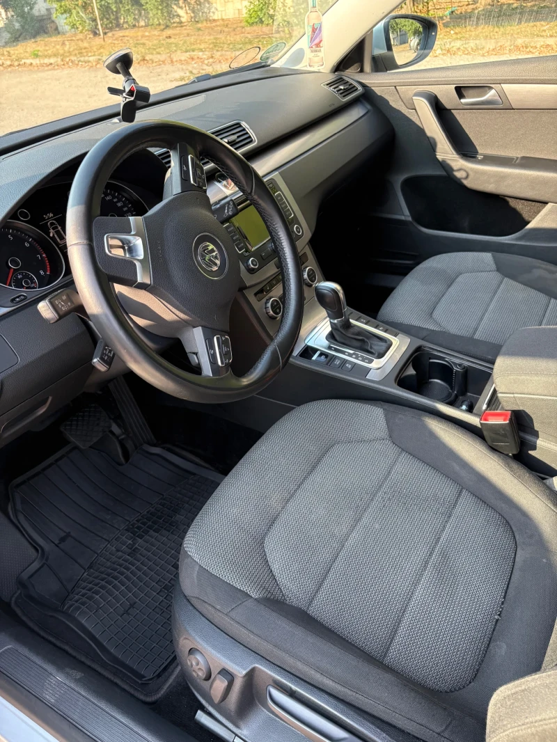 VW Passat B7, 1.4 Benzin , снимка 10 - Автомобили и джипове - 52829973