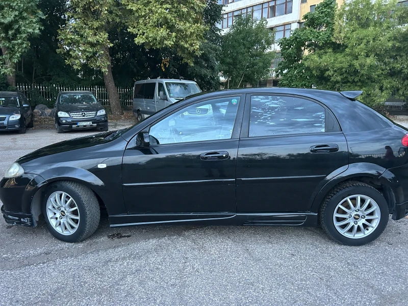 Chevrolet Lacetti 1.8 , снимка 2 - Автомобили и джипове - 52308774
