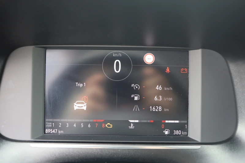 Opel Corsa F 1, 2 бензин, снимка 9 - Автомобили и джипове - 51892093