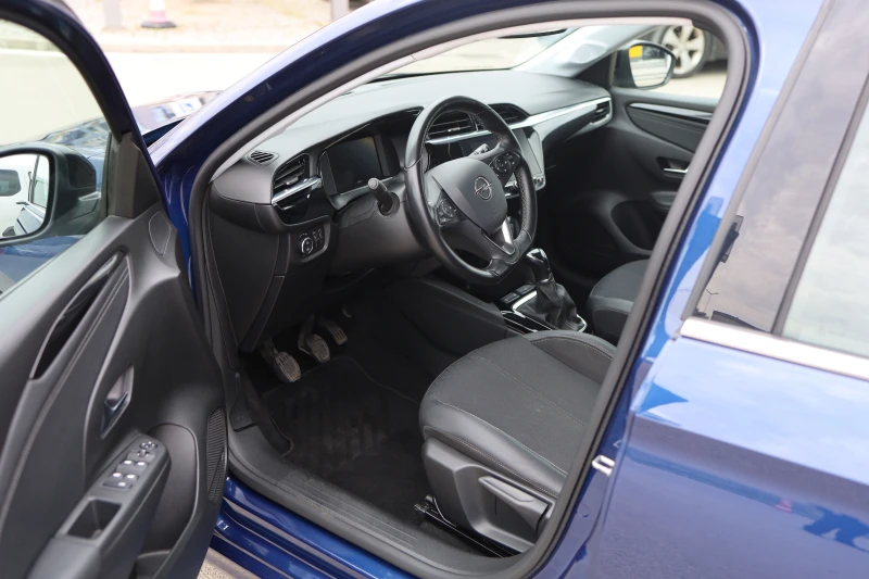 Opel Corsa F 1, 2 бензин, снимка 6 - Автомобили и джипове - 51892093