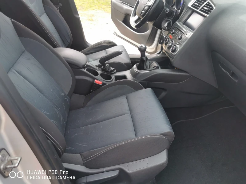 Citroen C4 1.6 HDI 92, снимка 14 - Автомобили и джипове - 52532028