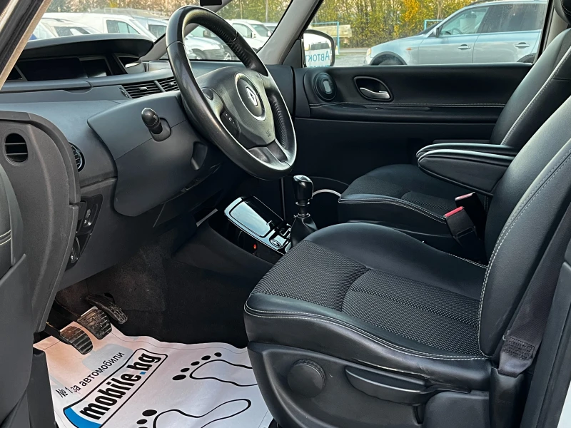 Renault Espace IV 7Места Keyless go, снимка 8 - Автомобили и джипове - 52415384