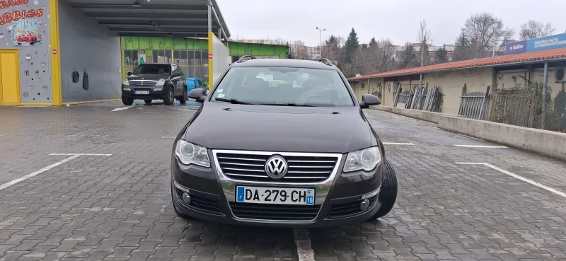 VW Passat 2, 0 TDI 140кс , снимка 8 - Автомобили и джипове - 52868927