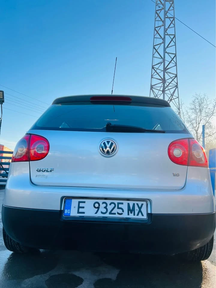 VW Golf 5, снимка 1 - Автомобили и джипове - 48526028