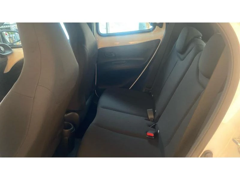 Toyota Aygo X Play | Mobile.bg � ����������� 11