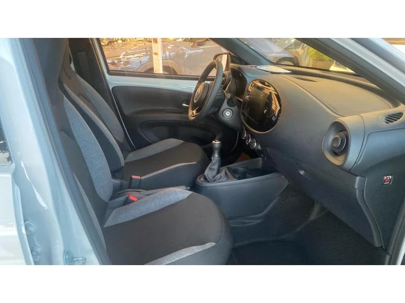 Toyota Aygo X Play - изображение 6