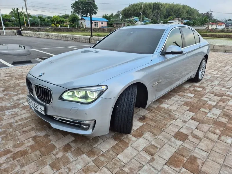 BMW 730 xDrive, снимка 3 - Автомобили и джипове - 55349252