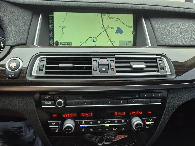 BMW 730 xDrive, снимка 12 - Автомобили и джипове - 55349252