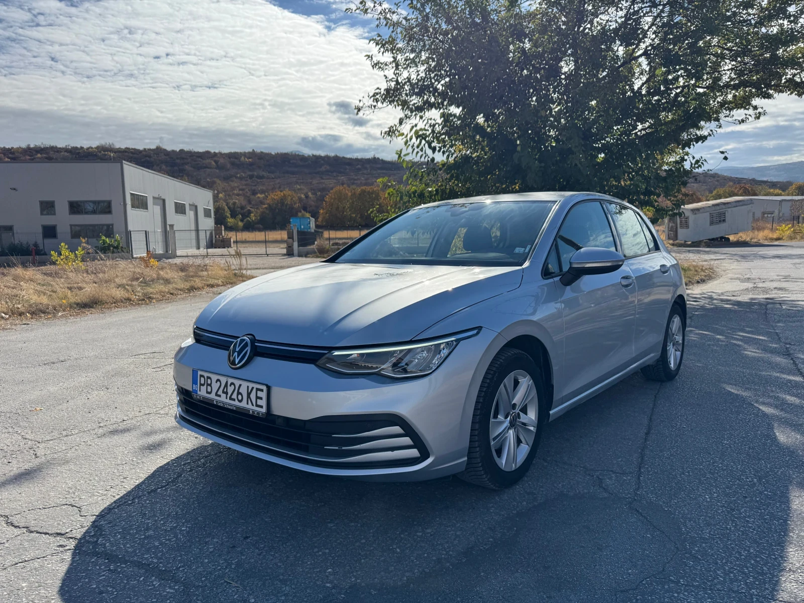 VW Golf 2.0 TDI NAVI LED - изображение 2