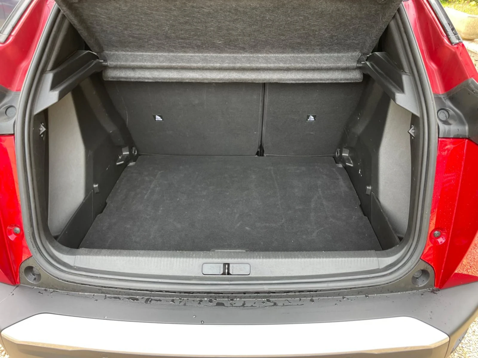 Peugeot 2008 1. 5GT BlueHDi 131 S&S EAT8 - изображение 9