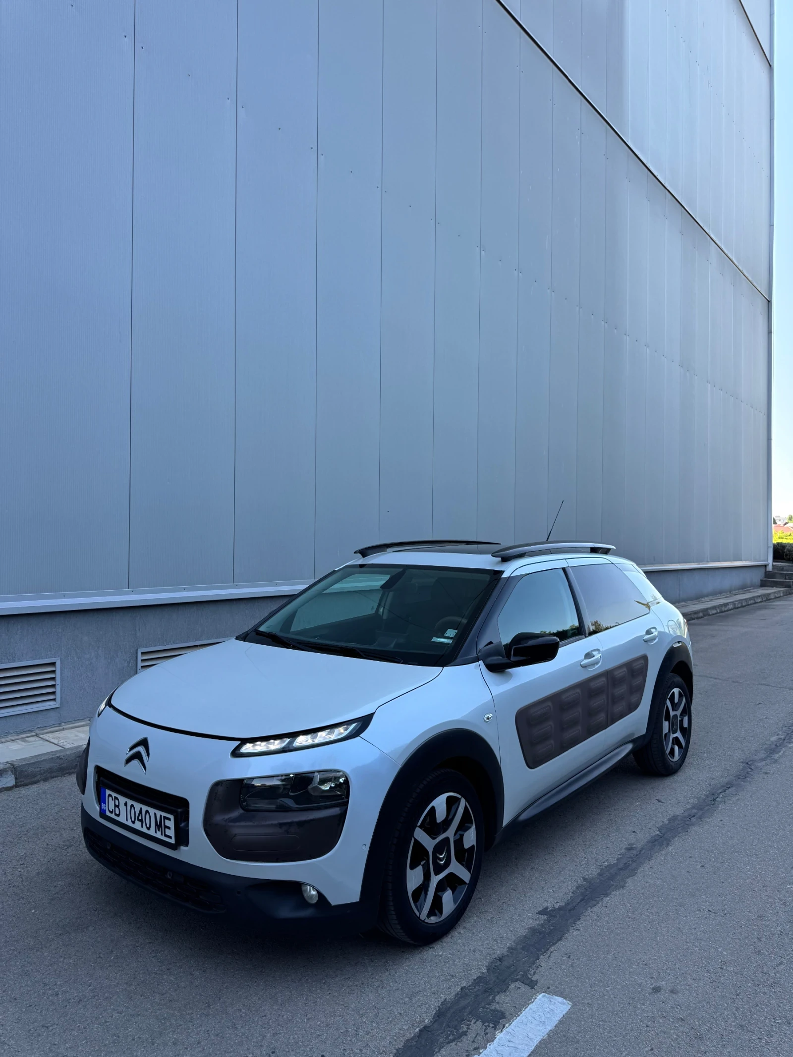 Citroen C4 Cactus 1.6 HDI ПАНОРАМА/КАМЕРА/НАВИГАЦИЯ - изображение 8
