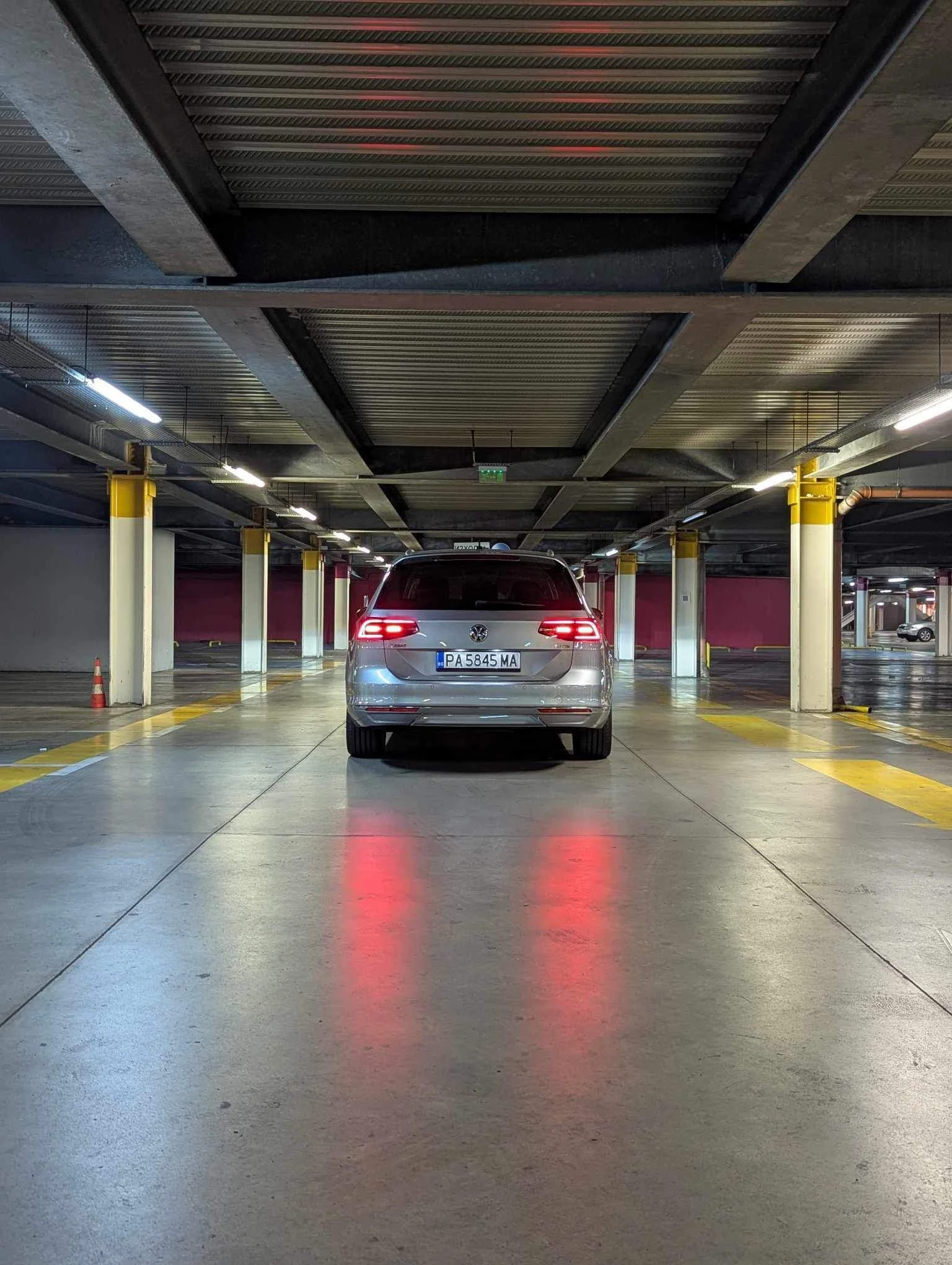 VW Passat 2.0TDI - изображение 7