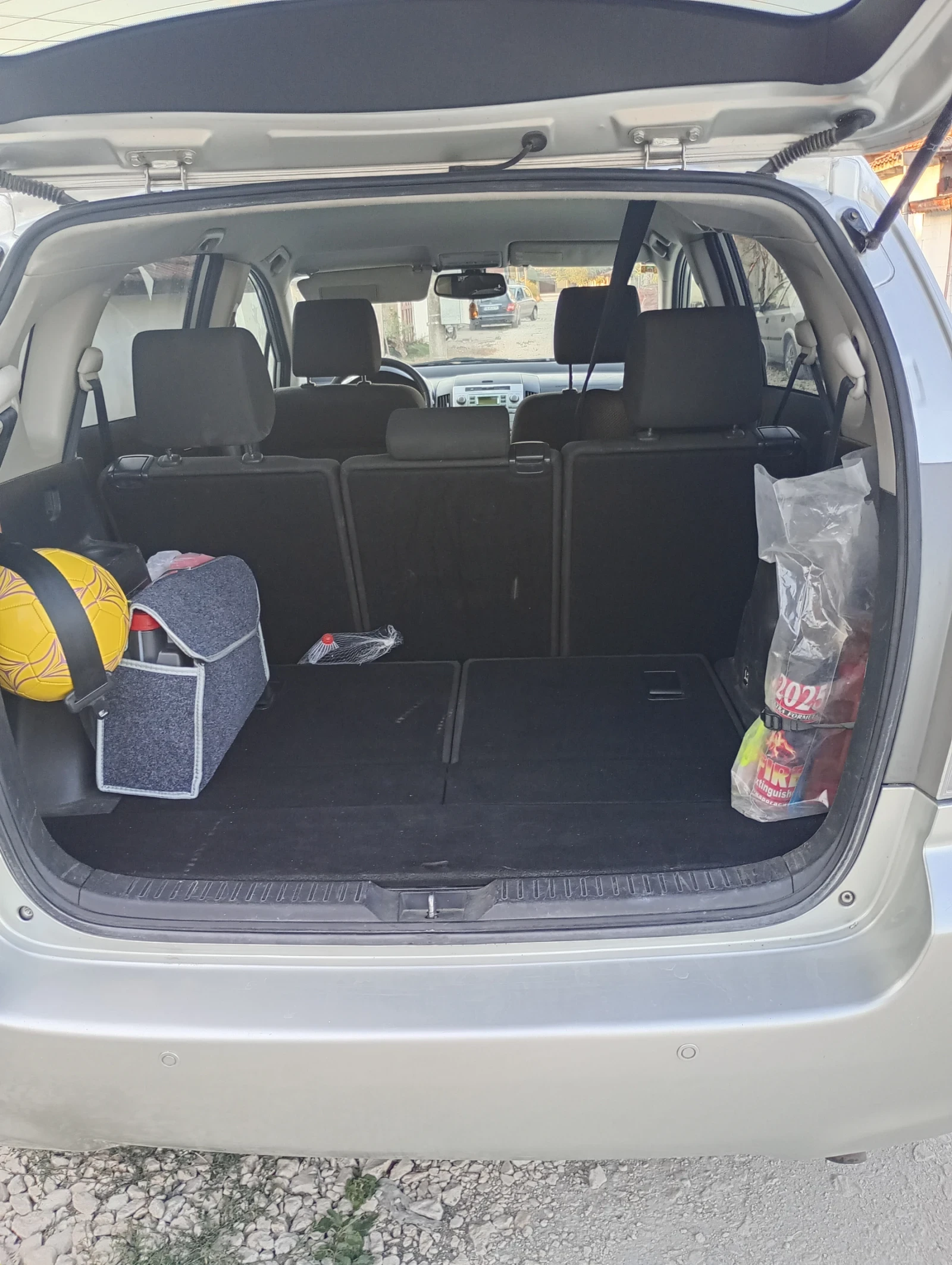 Toyota Corolla verso | Mobile.bg — изображение 11