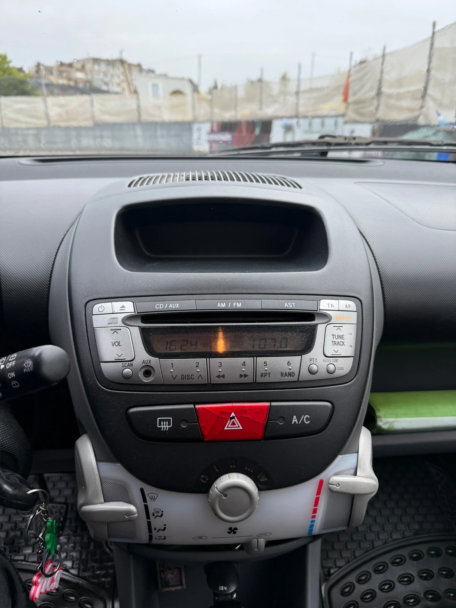 Peugeot 107 | Mobile.bg   11