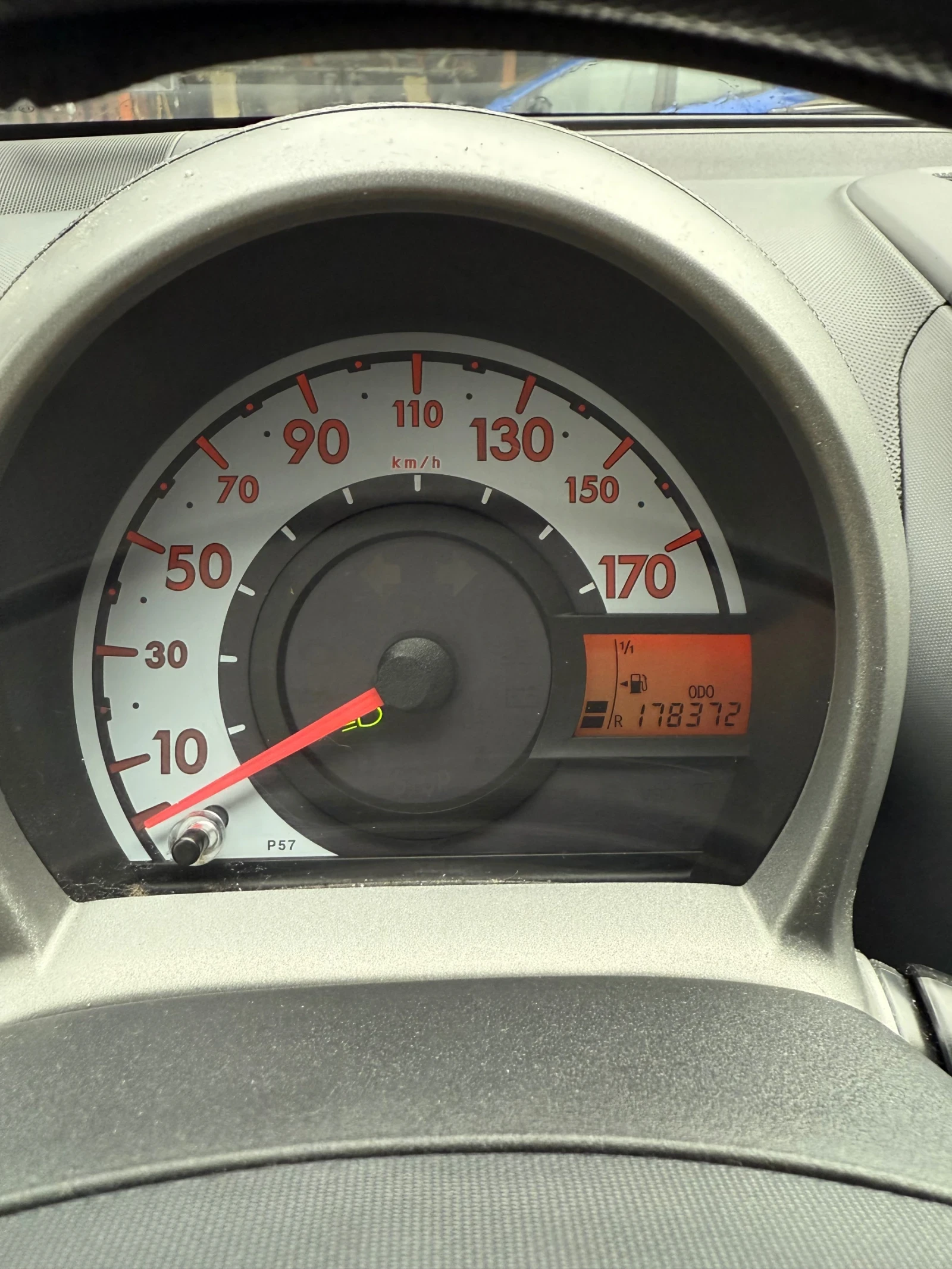 Peugeot 107  - изображение 10