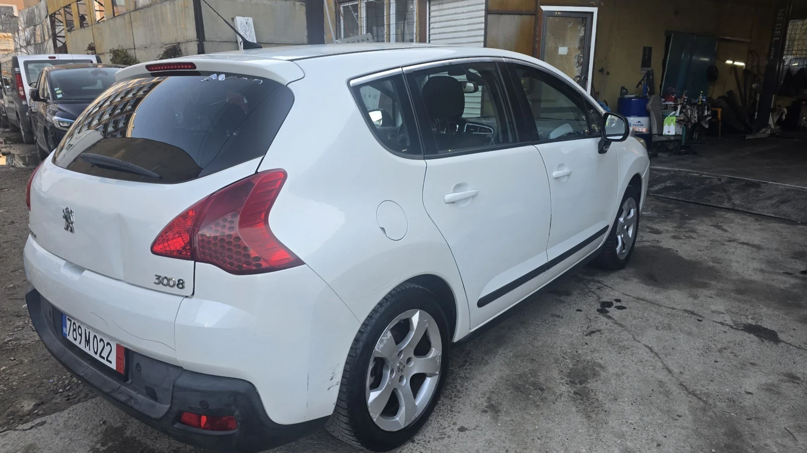 Peugeot 3008 2.0 hdi navi dvd pilot 2010 - изображение 3