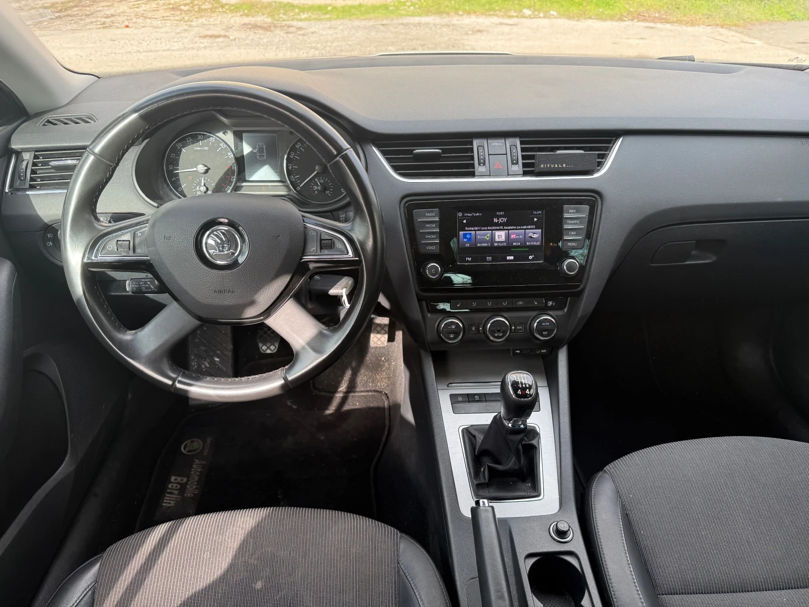 Skoda Octavia 2.0 TDI - изображение 8