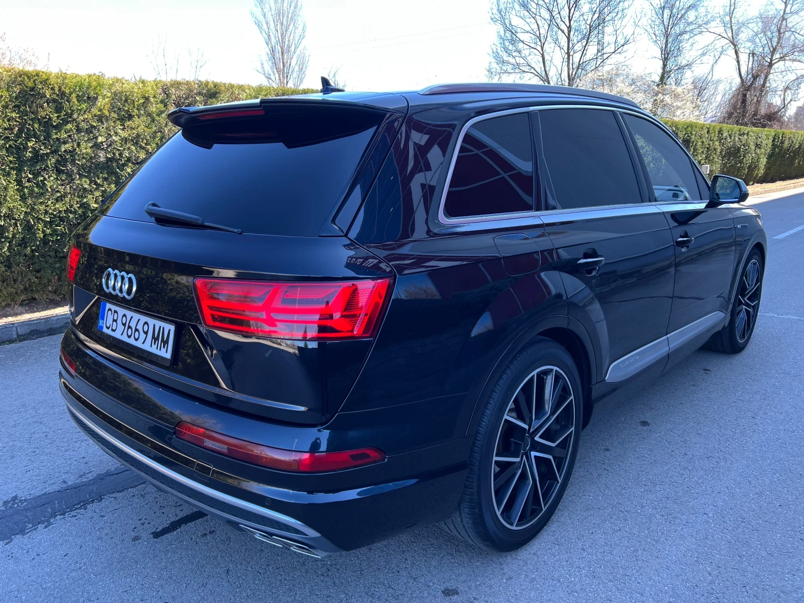 Audi SQ7 EXCLUSIVE/BOSE/CARBON/MATRIX/7M/MASSAGE/������/��� | Mobile.bg � ����������� 6