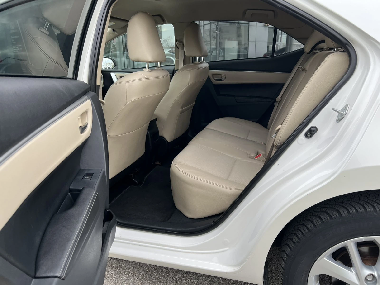 Toyota Corolla 1.6 CVT SOL | Mobile.bg   11