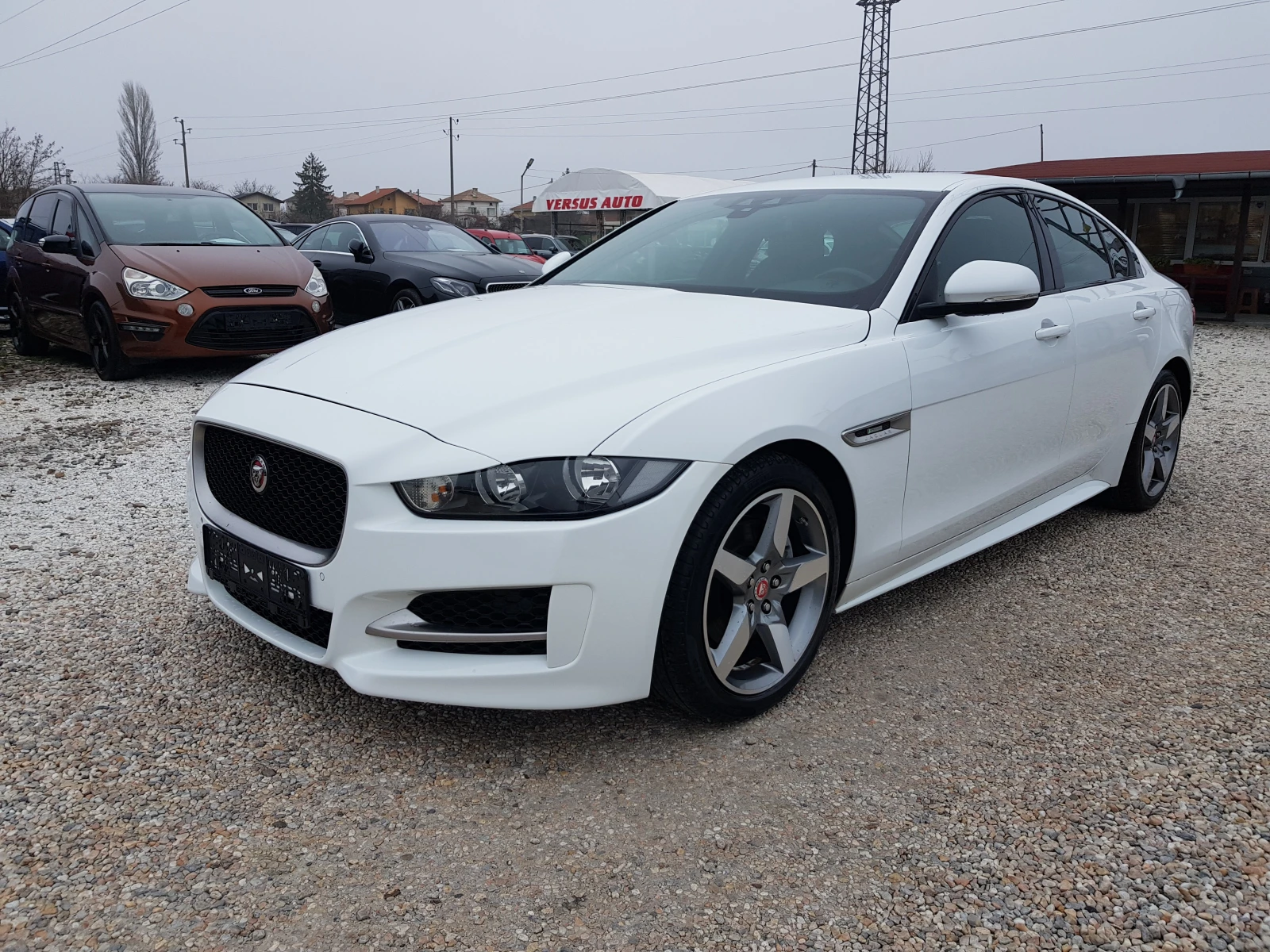 Jaguar XE R-SPORT 2.0D-180 �.�. EURO 6B 158 372 �� | Mobile.bg � ����������� 1