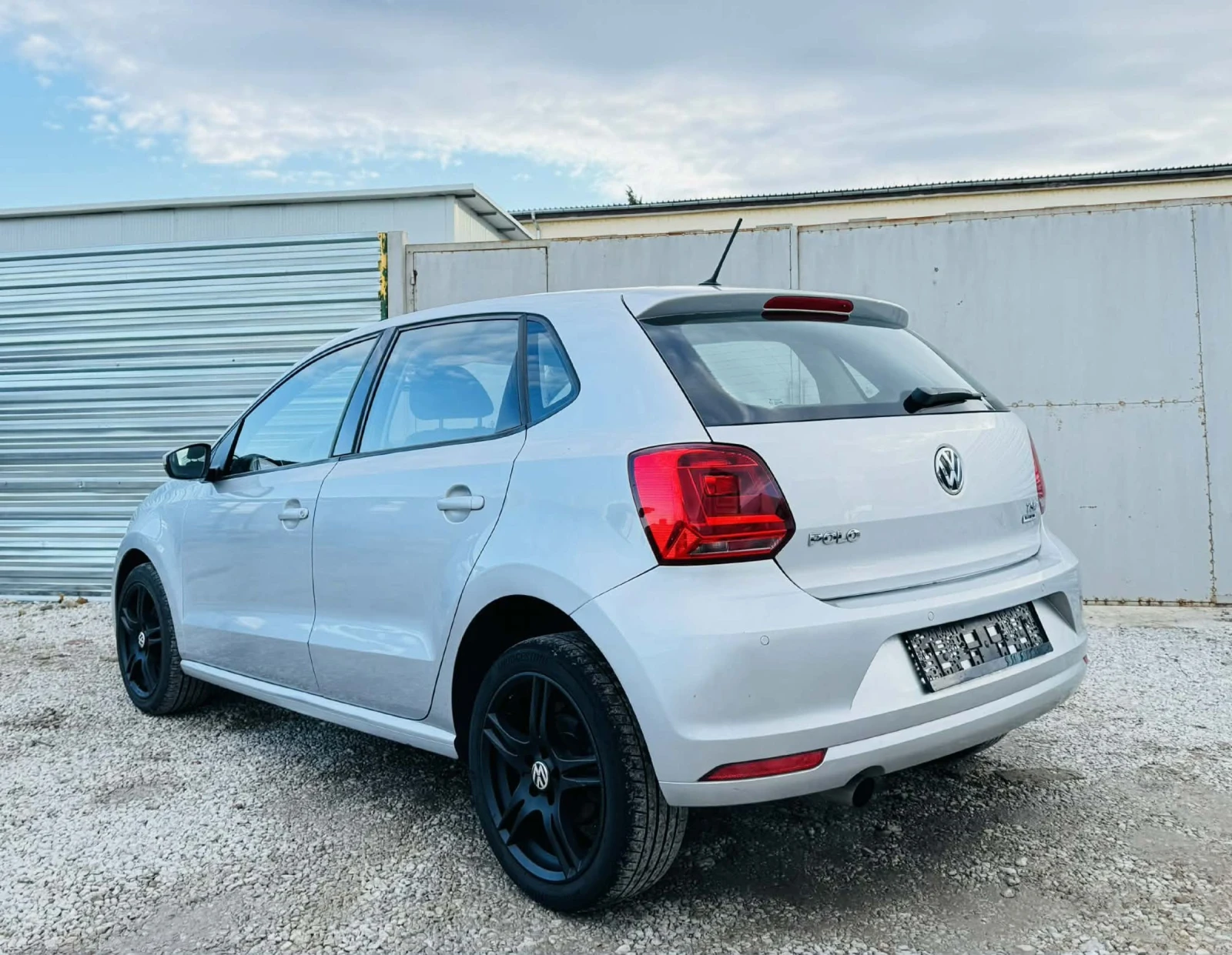 VW Polo BLUEMOTION* 4 ЦИЛИНДЪРА - изображение 5