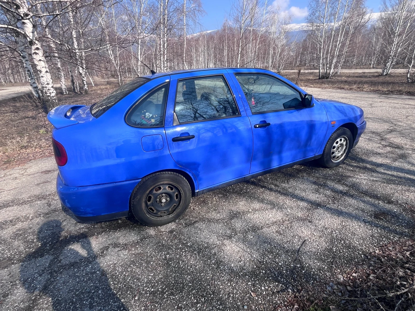 Seat Cordoba, снимка 2 - Автомобили и джипове - 53745553