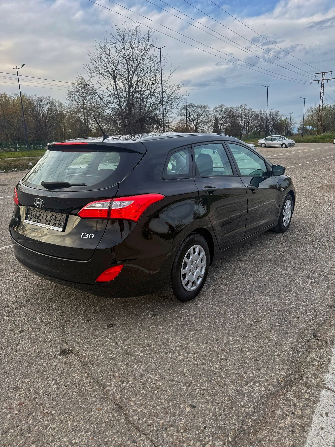 Hyundai I30 1.4 CRDi * ТОП СЪСТОЯНИЕ!* КАТО НОВА!* , снимка 5 - Автомобили и джипове - 54175317