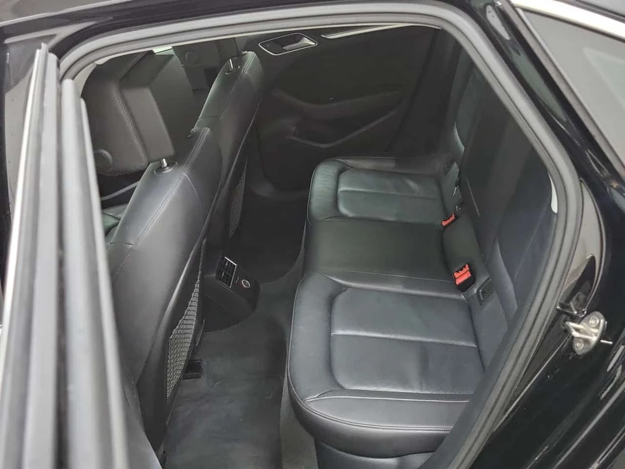 Audi A3 * 2.0T PROGRESSIV * CARFAX * ЦЕНА ДО БГ, снимка 11 - Автомобили и джипове - 53770333