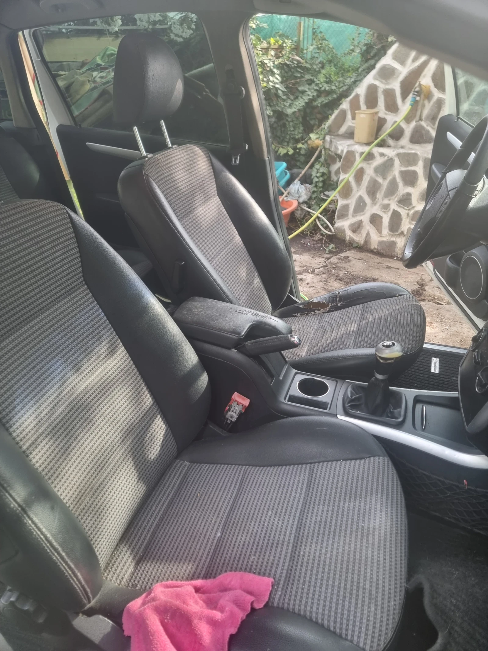 Mercedes-Benz B 200 Sport, снимка 6 - Автомобили и джипове - 54193915