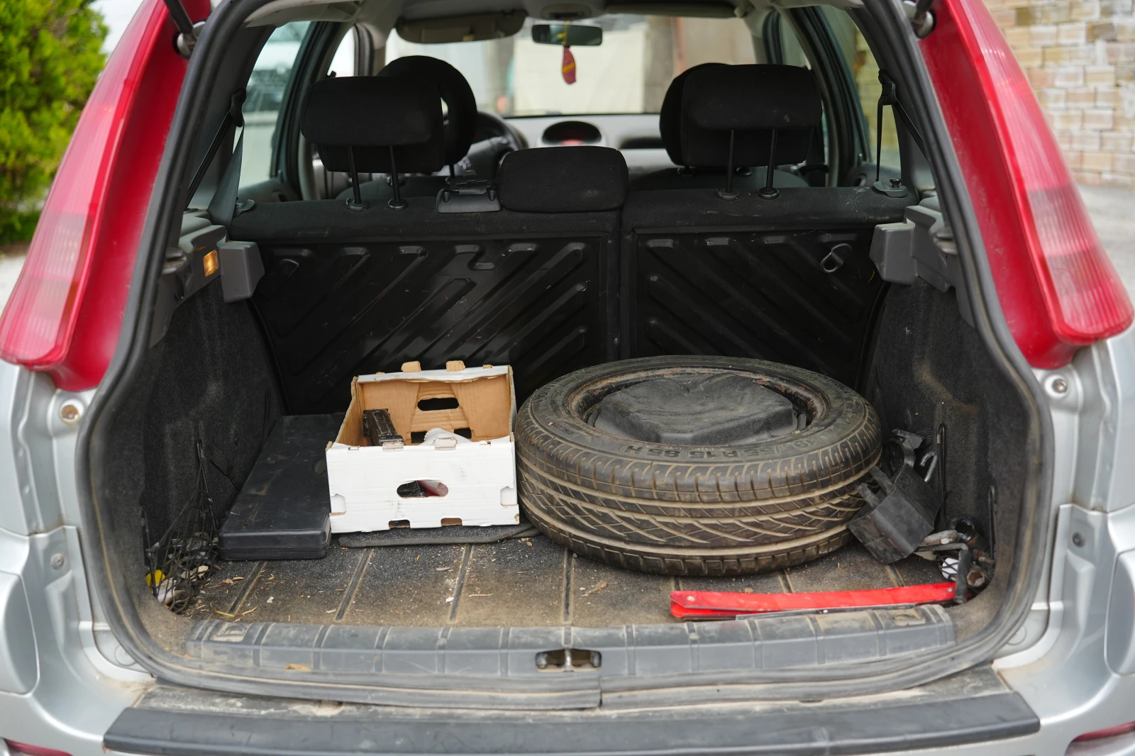 Peugeot 206 Кобми 1.4 ГАЗ, снимка 5 - Автомобили и джипове - 54211239