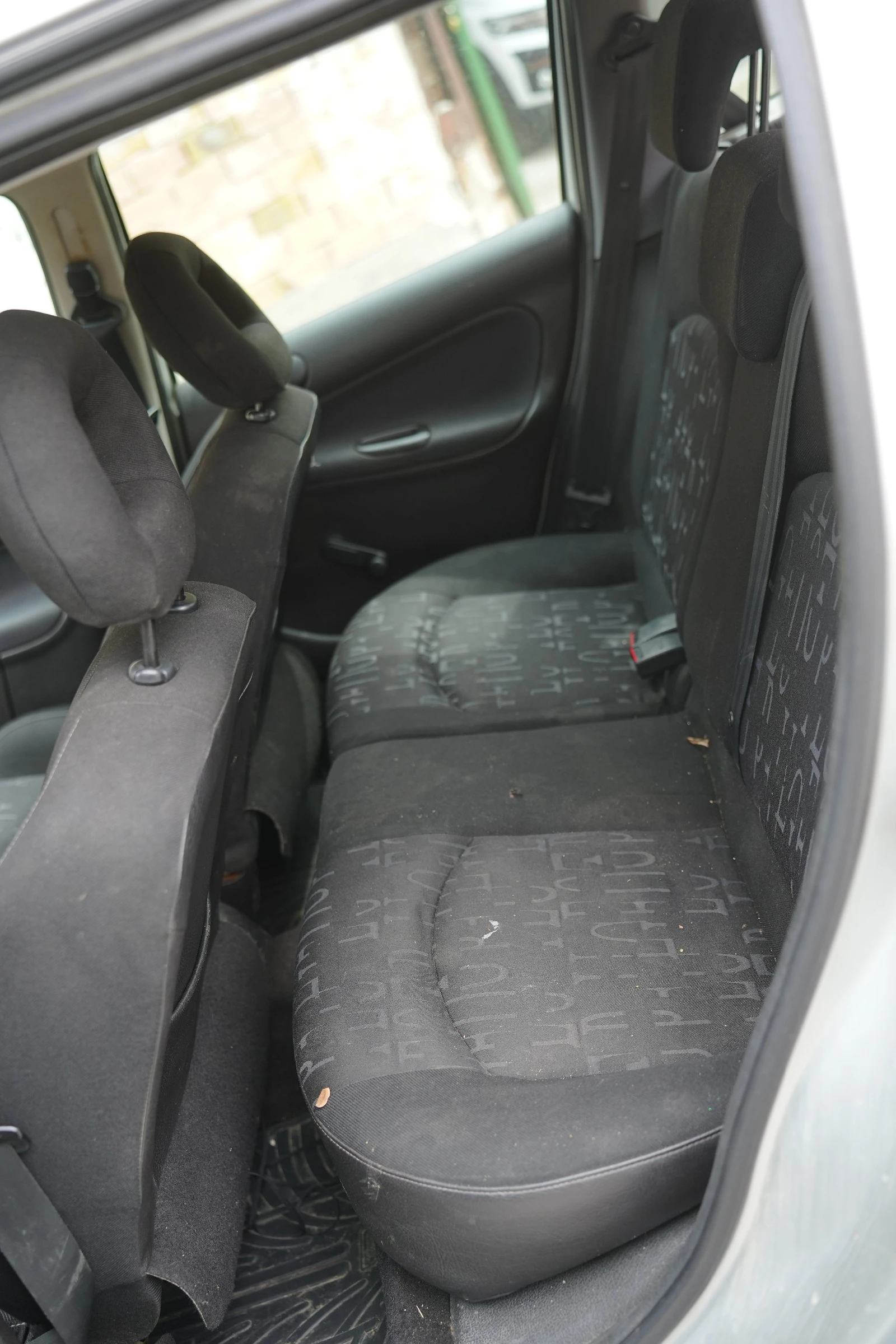 Peugeot 206 Кобми 1.4 ГАЗ, снимка 6 - Автомобили и джипове - 54211239