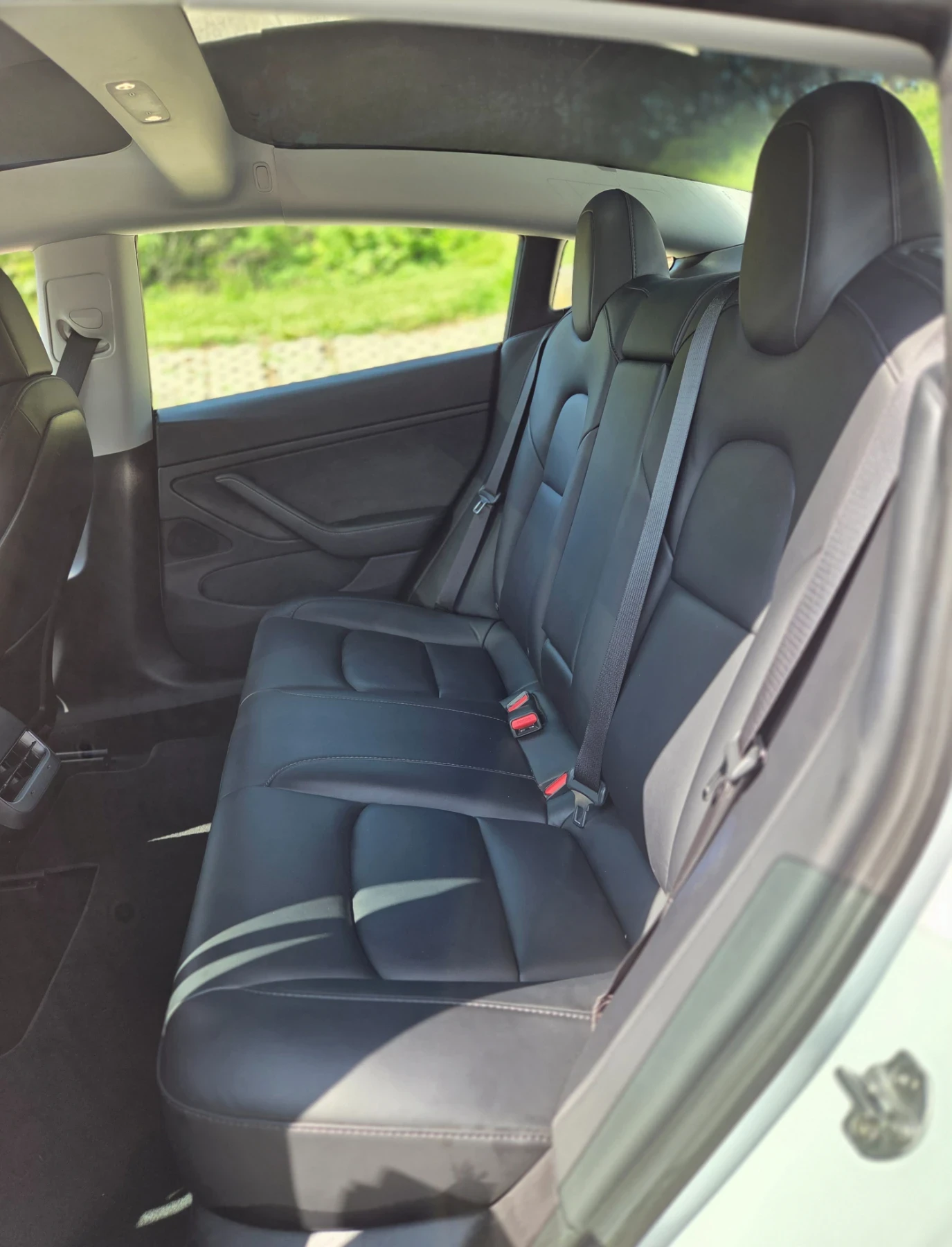 Tesla Model 3 Performance , снимка 16 - Автомобили и джипове - 54578762