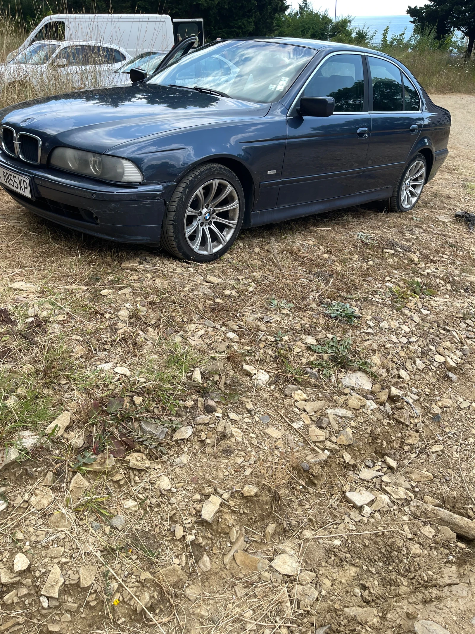 BMW 525