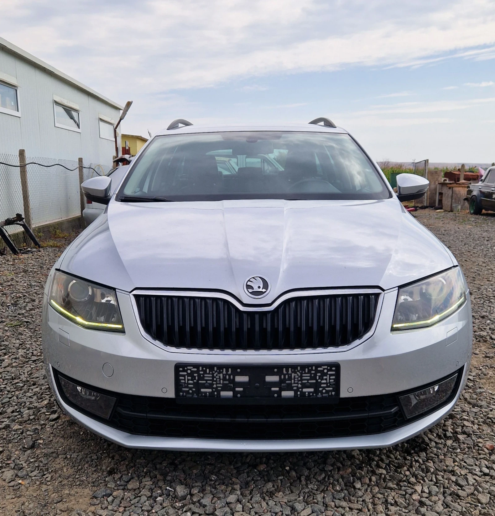 Skoda Octavia 1.6TDI 110к.с, снимка 2 - Автомобили и джипове - 55812354