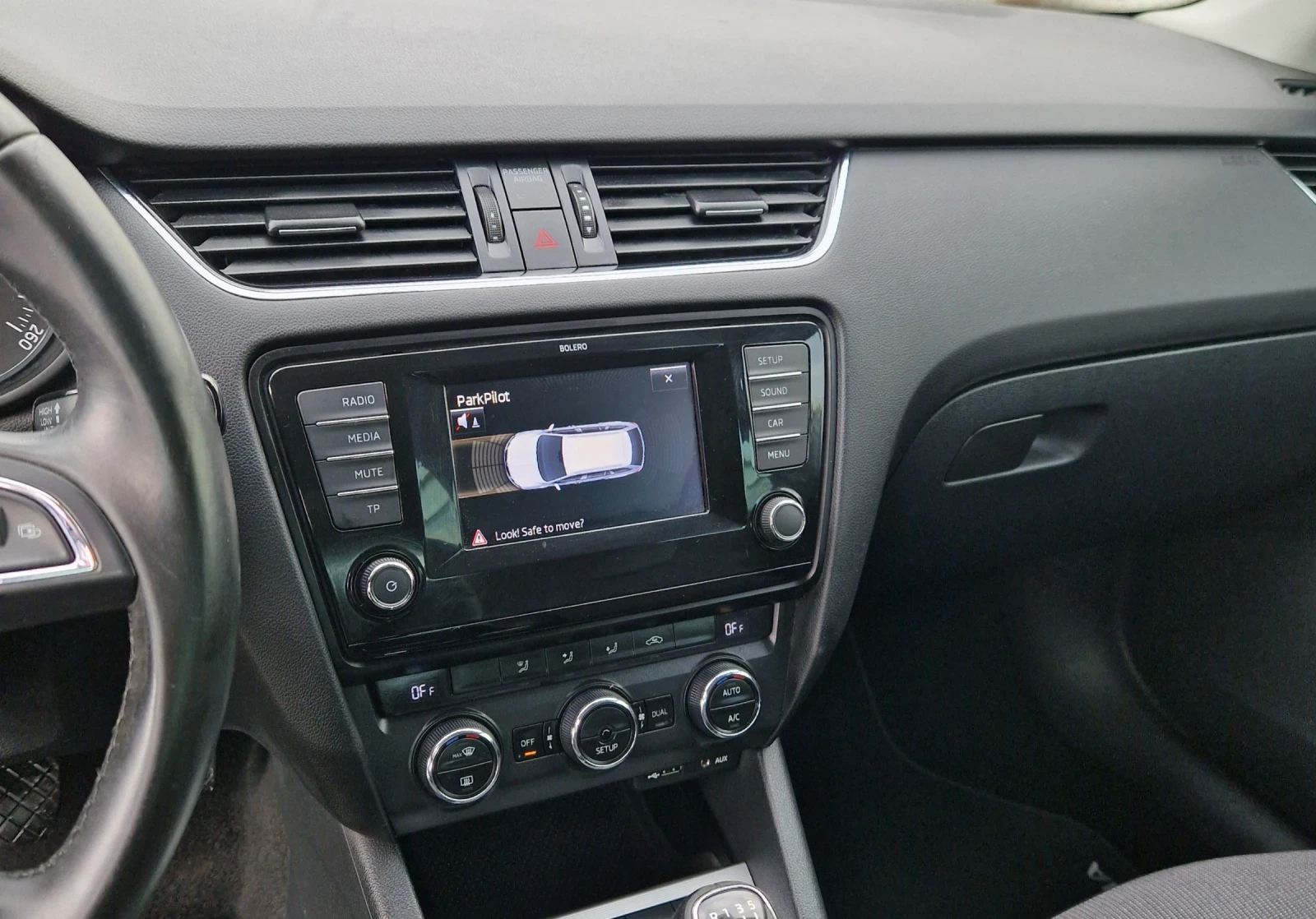 Skoda Octavia 1.6TDI 110к.с, снимка 12 - Автомобили и джипове - 55812354