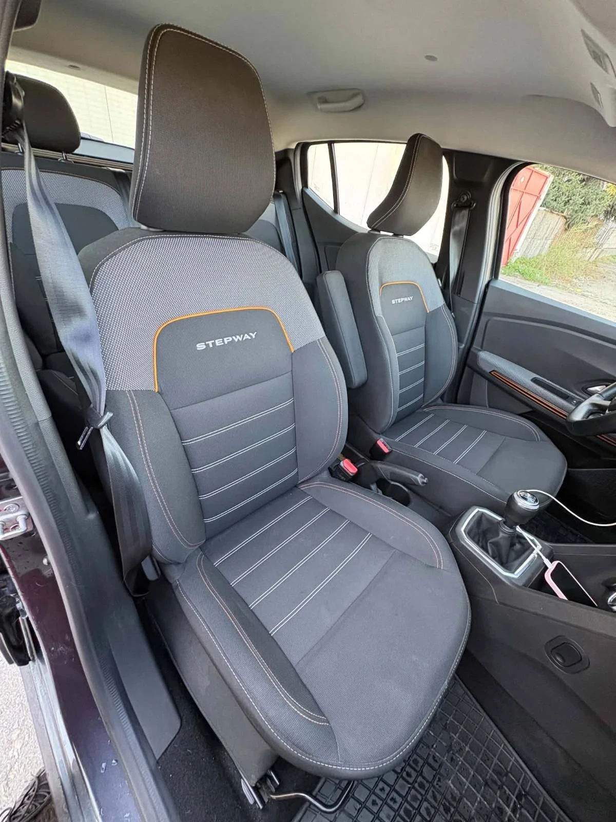 Dacia Sandero Stepway, снимка 7 - Автомобили и джипове - 55848357