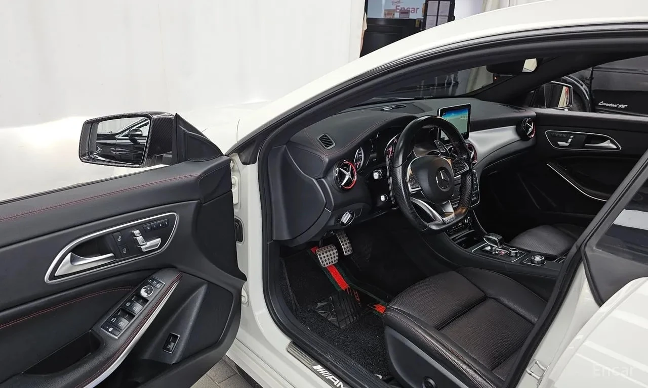 Mercedes-Benz CLA 45 AMG 4MATIC/ПОДГРЕВ/ПАМЕТ/ПАНО/, снимка 10 - Автомобили и джипове - 56134843