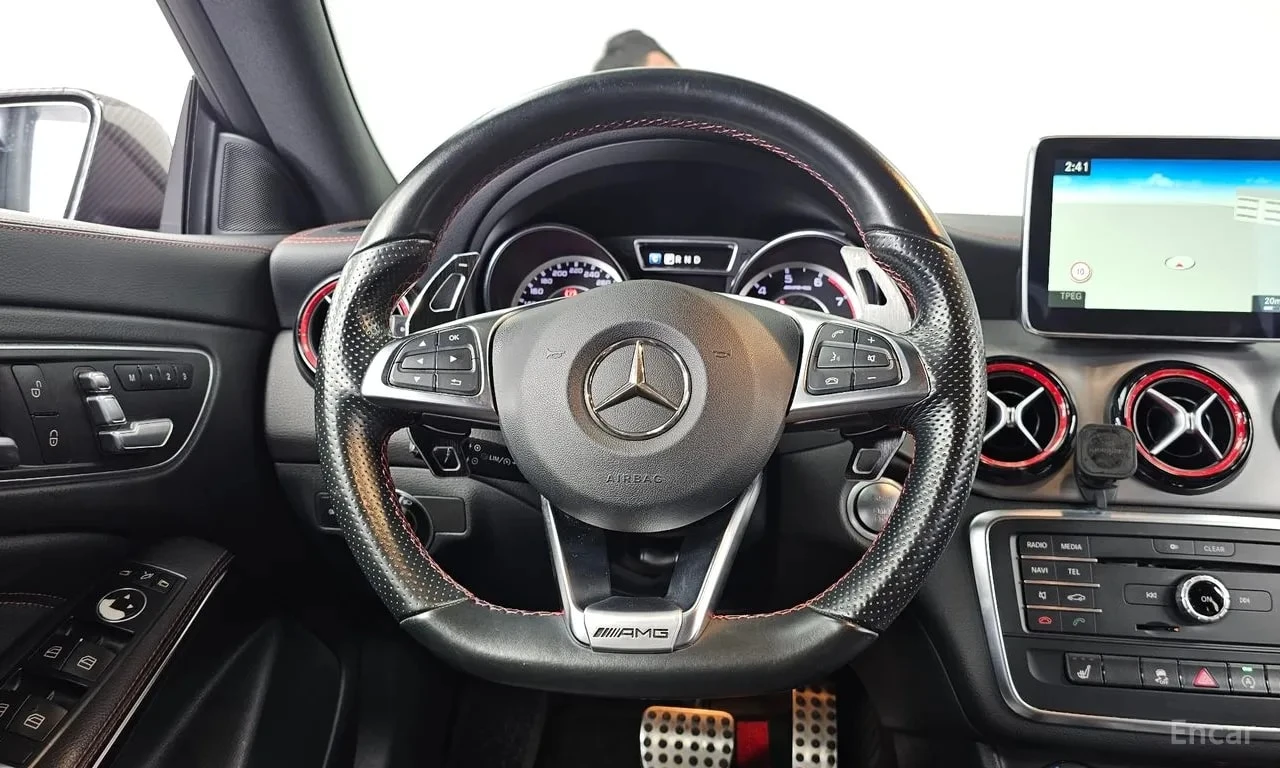 Mercedes-Benz CLA 45 AMG 4MATIC/ПОДГРЕВ/ПАМЕТ/ПАНО/, снимка 13 - Автомобили и джипове - 56134843
