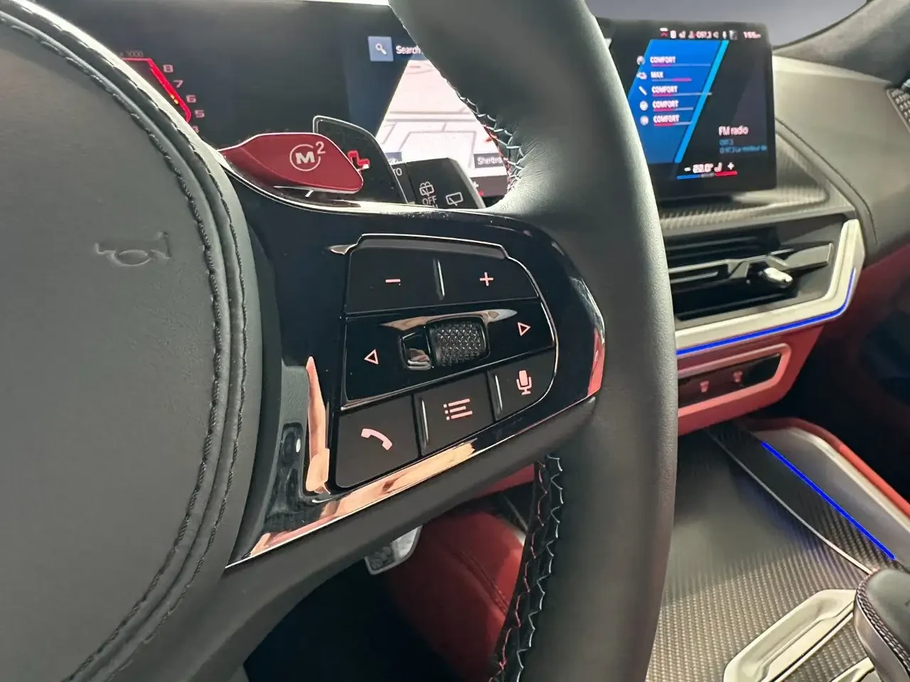 BMW XM, снимка 13 - Автомобили и джипове - 56227628