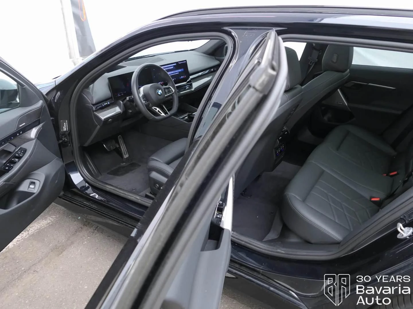 BMW 520 d xDrive Touring Steptronic, снимка 5 - Автомобили и джипове - 56302764