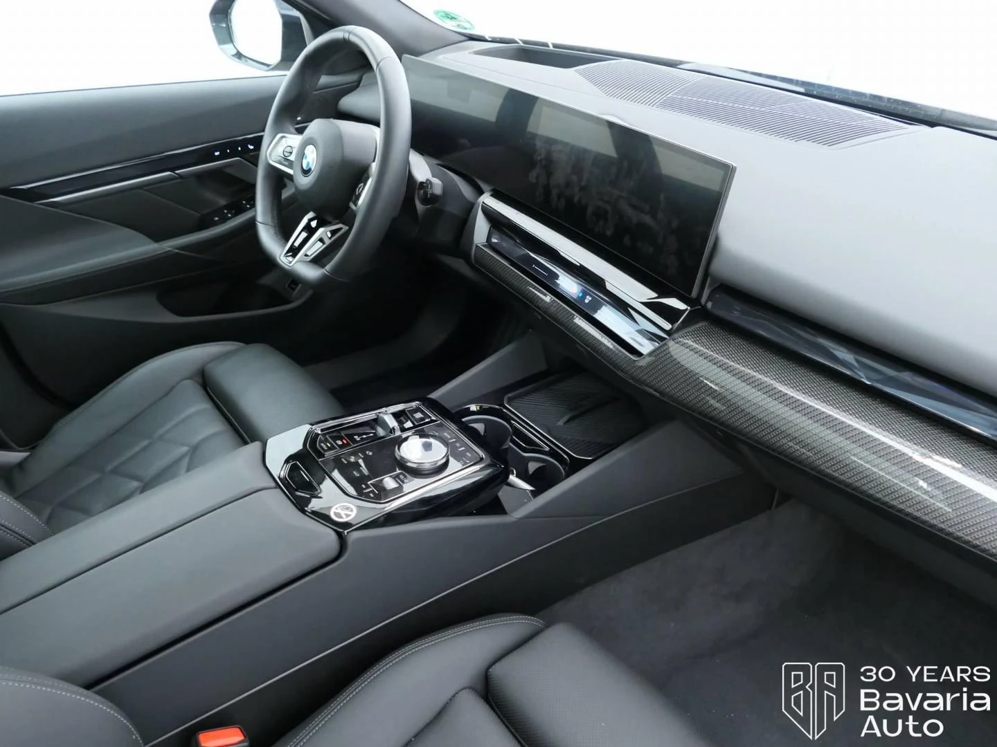 BMW 520 d xDrive Touring Steptronic, снимка 7 - Автомобили и джипове - 56302764